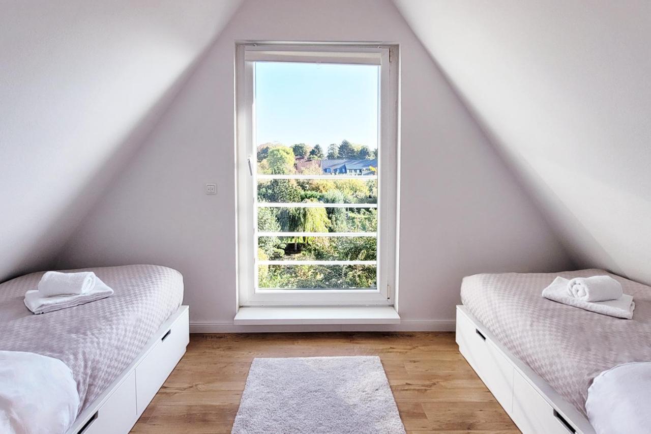 Grosse Penthouse Ferienwohnung Mit Meerblick, Sonnenterrasse & Luxusbad Von "Momentic" Sierksdorf Εξωτερικό φωτογραφία