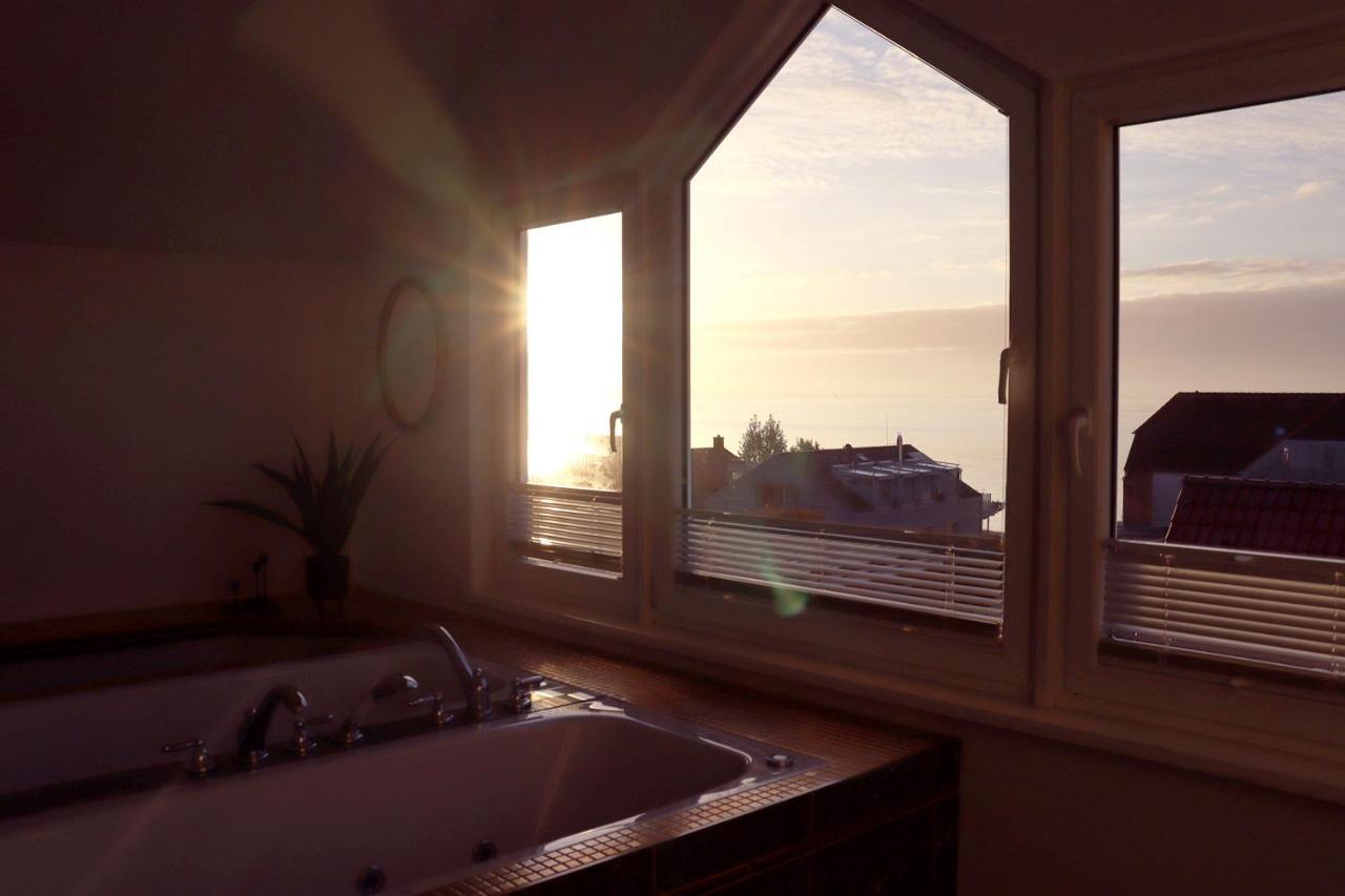 Grosse Penthouse Ferienwohnung Mit Meerblick, Sonnenterrasse & Luxusbad Von "Momentic" Sierksdorf Εξωτερικό φωτογραφία