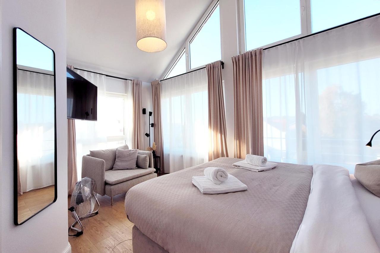 Grosse Penthouse Ferienwohnung Mit Meerblick, Sonnenterrasse & Luxusbad Von "Momentic" Sierksdorf Εξωτερικό φωτογραφία